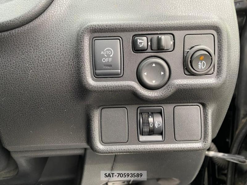 Nissan NOTE 2014 1433044-22