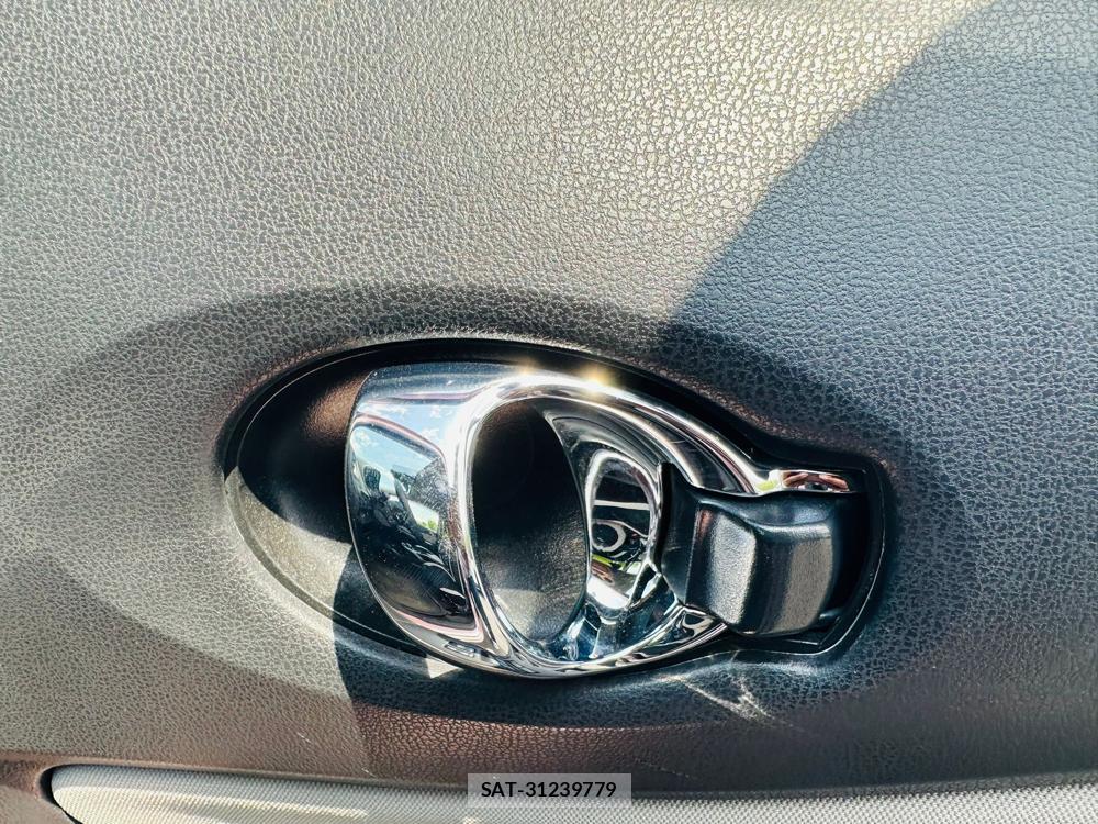 Nissan NOTE 2019 6166164-17