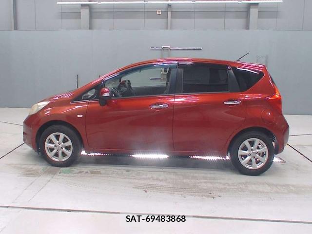Nissan NOTE 2013 7335634-1