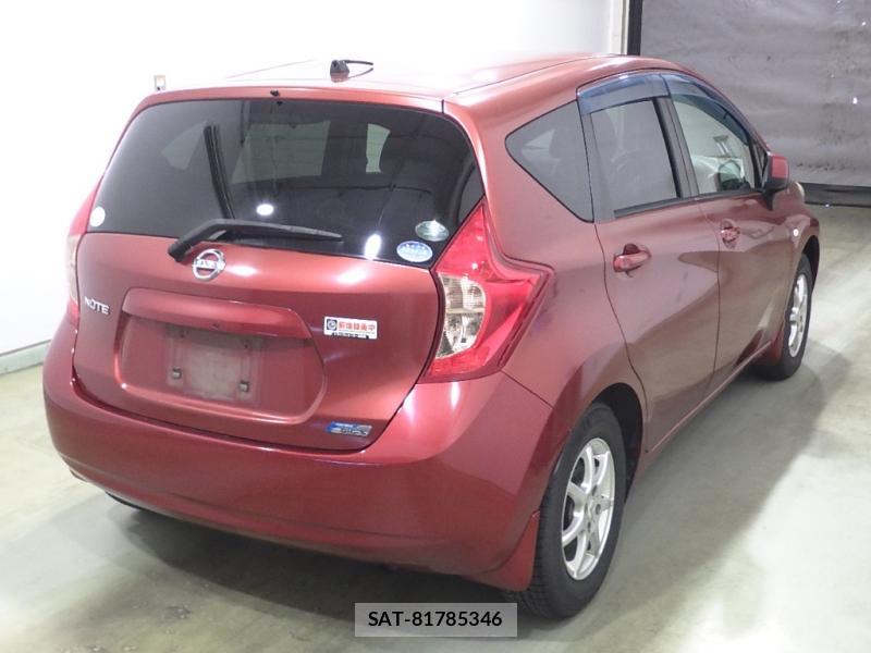 Nissan NOTE 2013-05 7444392-2