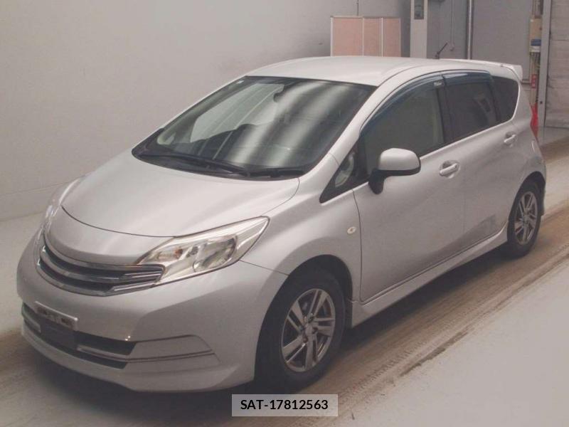 Nissan NOTE 2013-06 7497285-0
