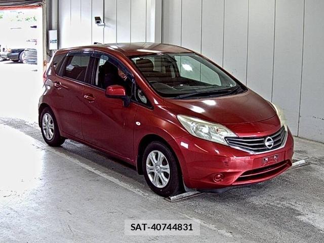 Nissan NOTE 2013-09 7593423-0