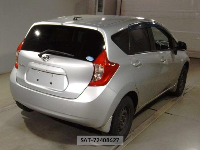 Nissan NOTE 2013-08 7683570-1