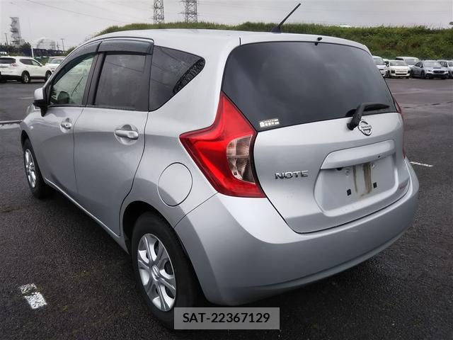 Nissan NOTE 2013-09 7639710-1