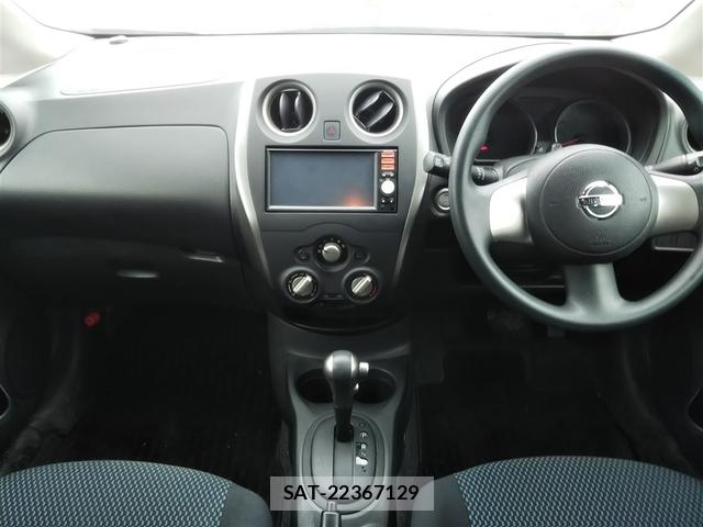Nissan NOTE 2013-09 7639710-4