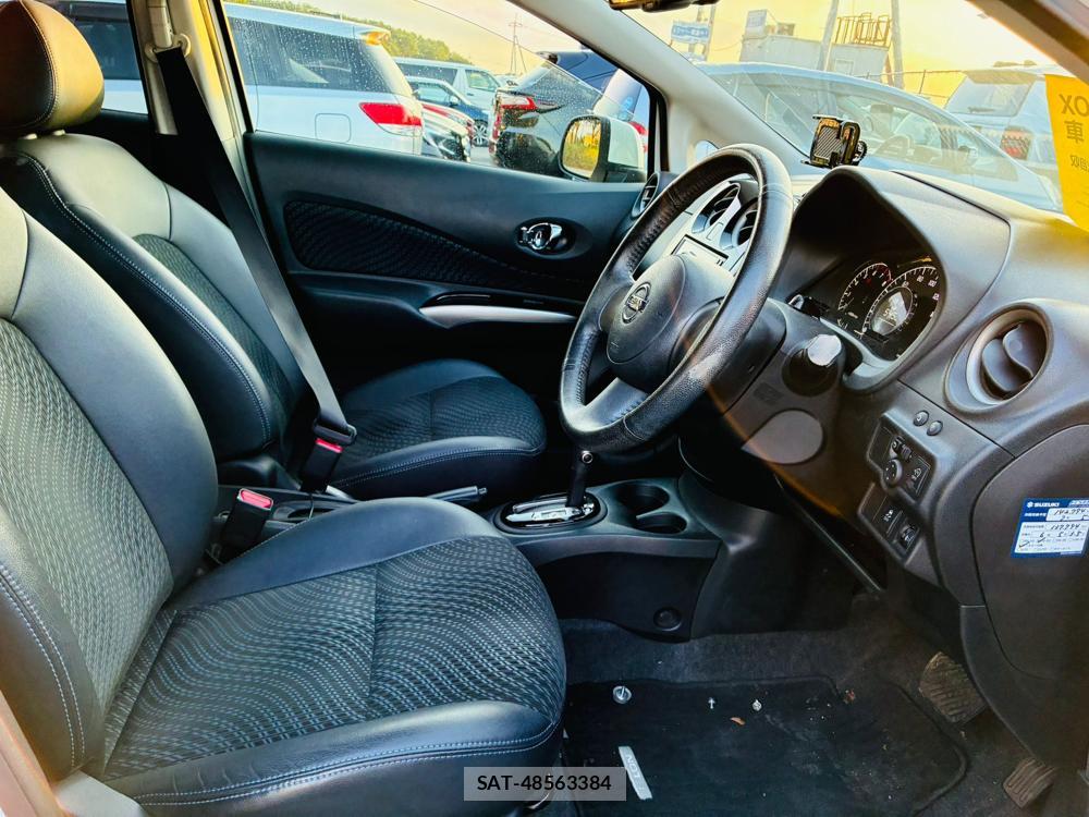Nissan NOTE 2013-06 7650274-11
