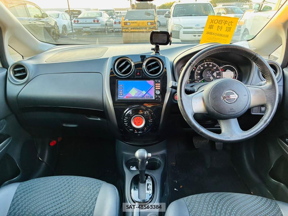 Nissan NOTE 2013-06 7650274-12