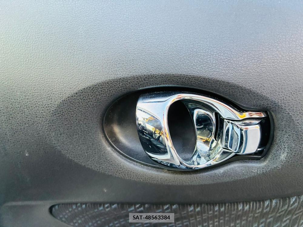 Nissan NOTE 2013-06 7650274-19