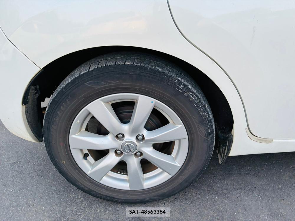 Nissan NOTE 2013-06 7650274-26