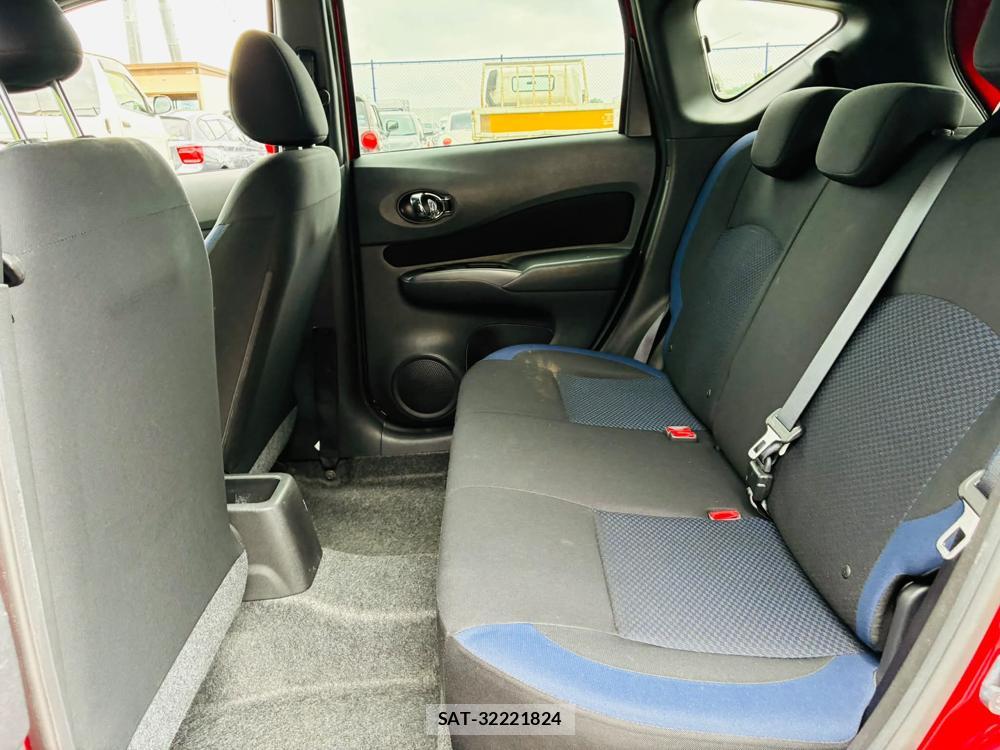Nissan NOTE 2019-06 7718246-9