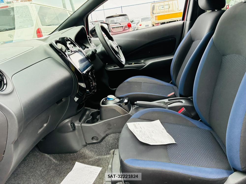 Nissan NOTE 2019-06 7718246-10