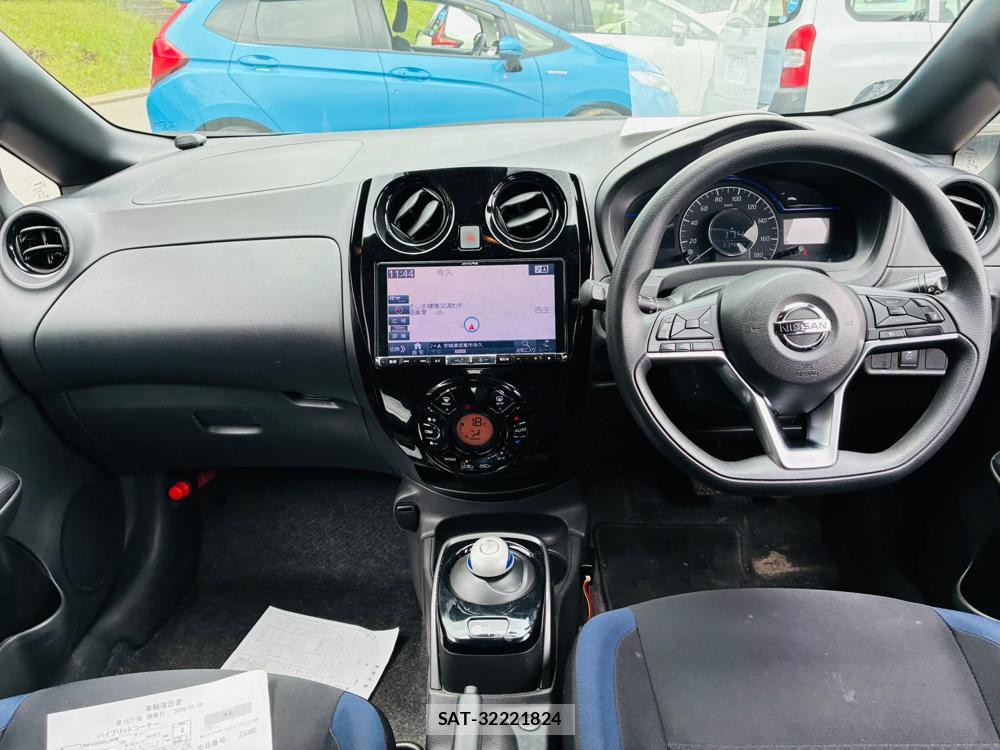 Nissan NOTE 2019-06 7718246-12