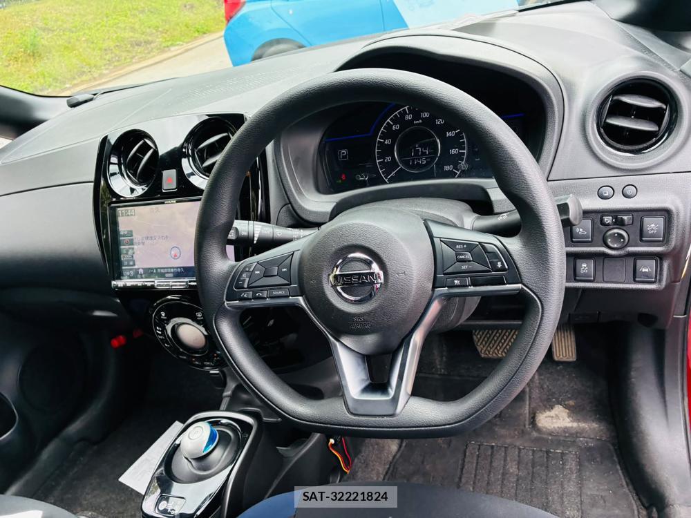 Nissan NOTE 2019-06 7718246-14