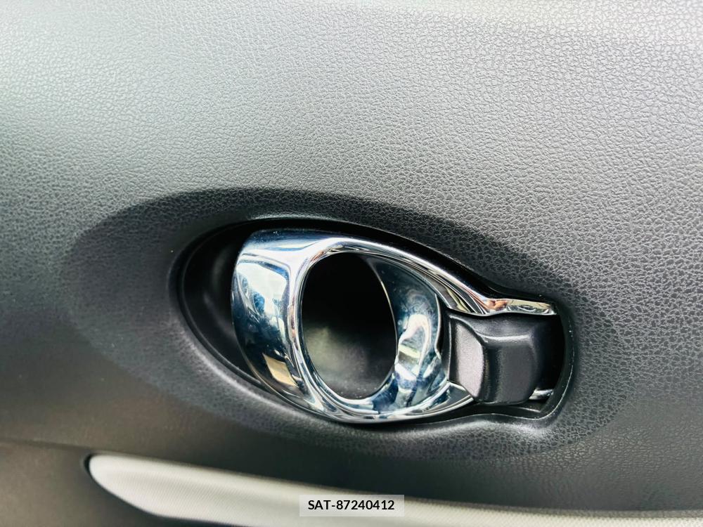 Nissan NOTE 2019-02 7713655-21