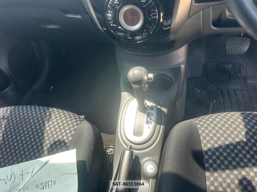Nissan NOTE 2013-01 7470944-18