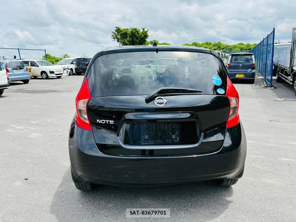 Nissan NOTE 2013-12 7683571-3