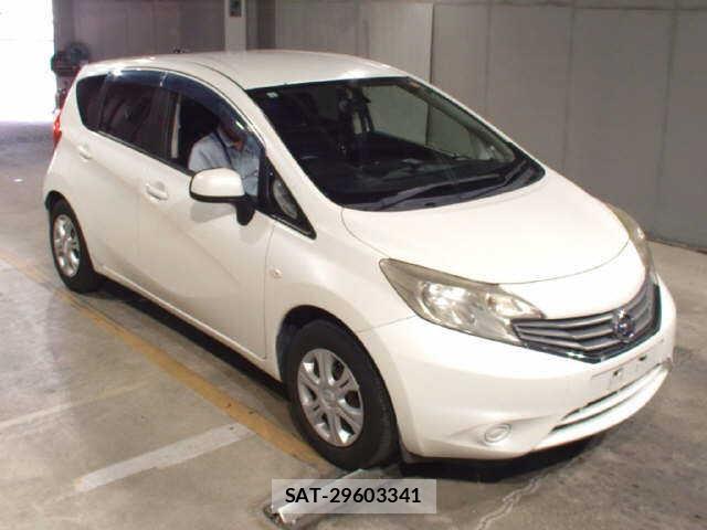 Nissan NOTE 2013-12 7622704-4