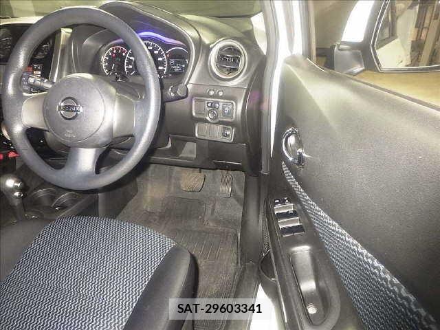 Nissan NOTE 2013-12 7622704-5
