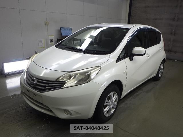Nissan NOTE 2013-11 7860324-0