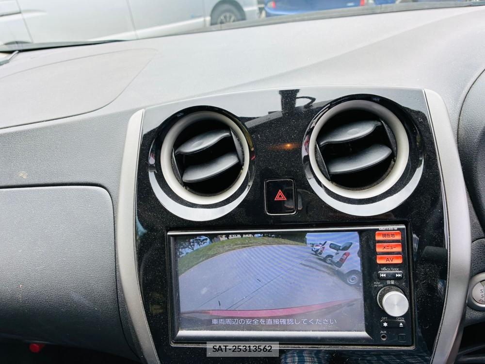Nissan NOTE 2013-11 7740872-16