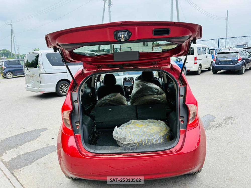 Nissan NOTE 2013-11 7740872-24