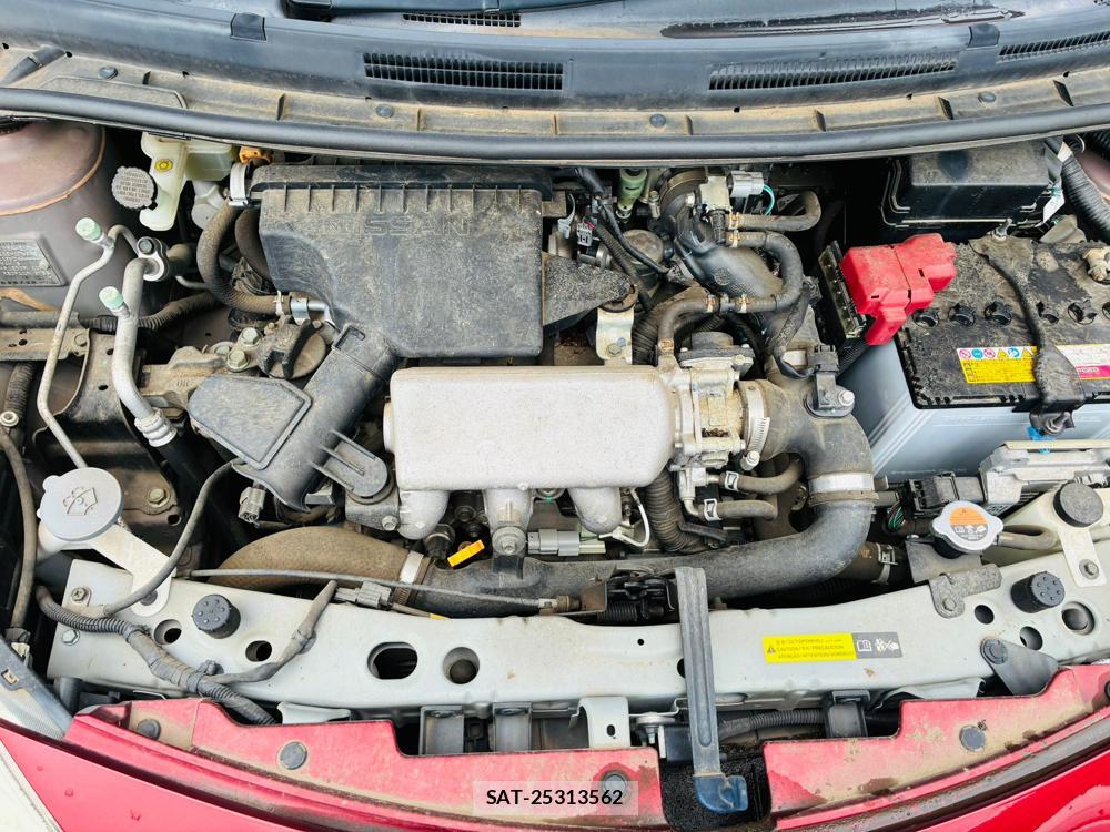 Nissan NOTE 2013-11 7740872-36