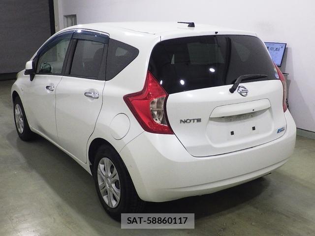 Nissan NOTE 2013-05 7860321-2