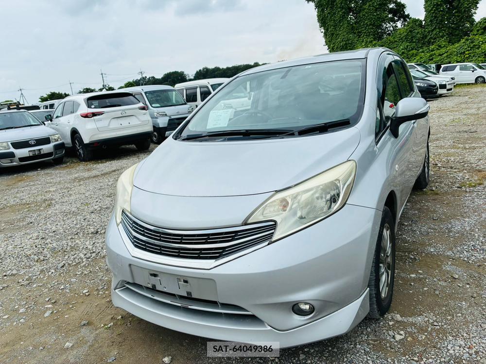 Nissan NOTE 2013-07 7658233-0