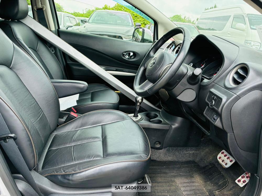 Nissan NOTE 2013-07 7658233-11