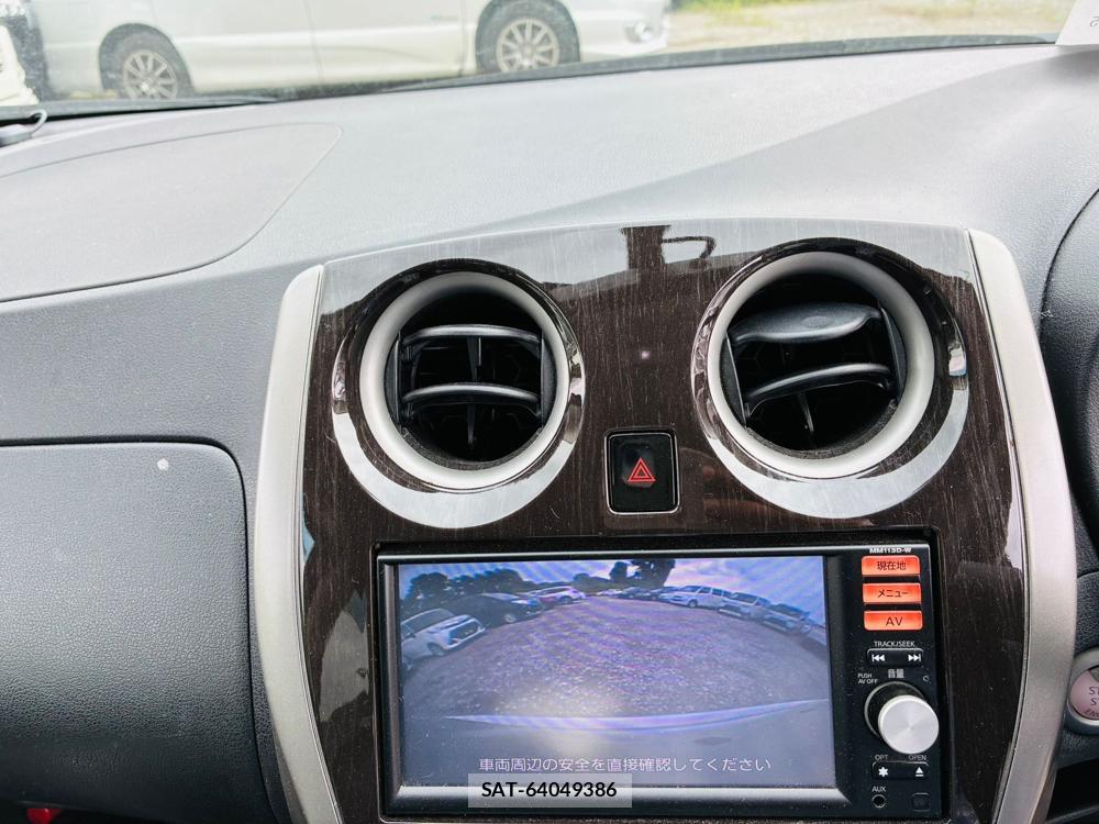 Nissan NOTE 2013-07 7658233-17