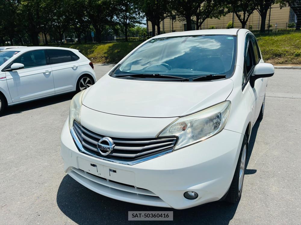 Nissan NOTE 2013-03 7639858-0