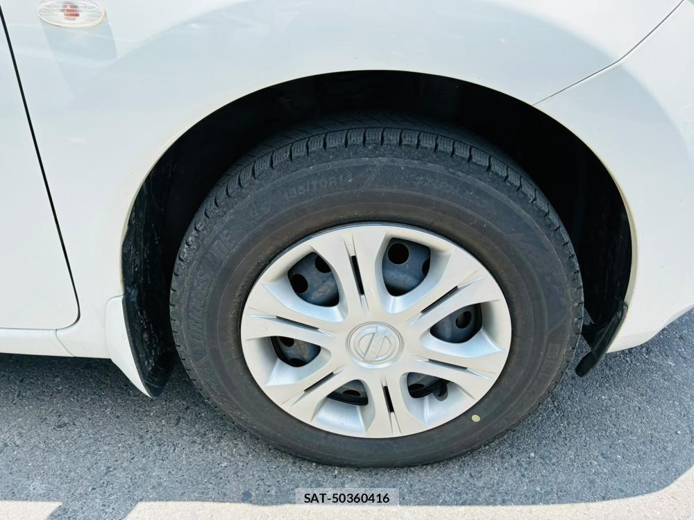 Nissan NOTE 2013-03 7639858-27