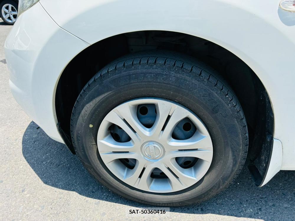 Nissan NOTE 2013-03 7639858-28