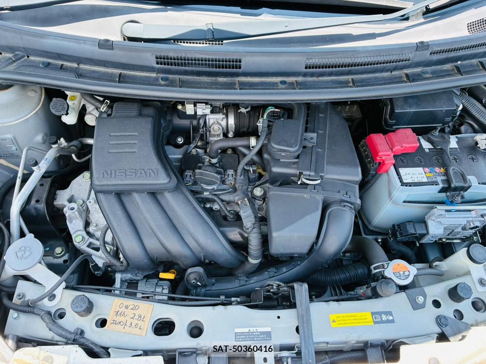 Nissan NOTE 2013-03 7639858-32