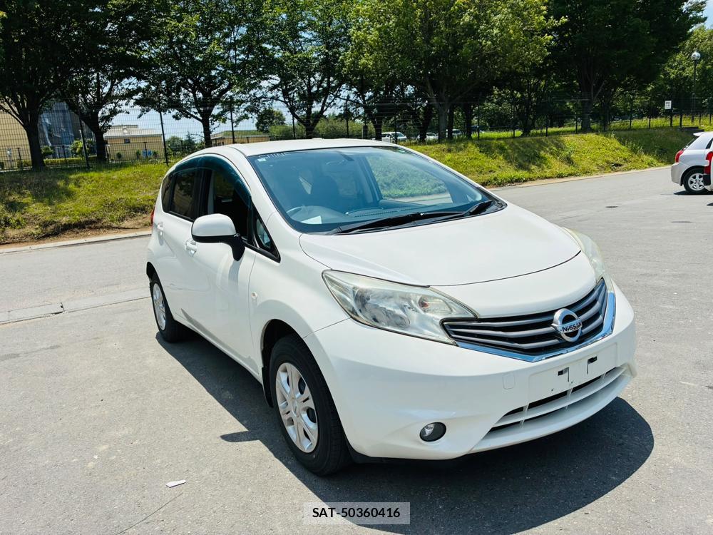 Nissan NOTE 2013-03 7639858-6