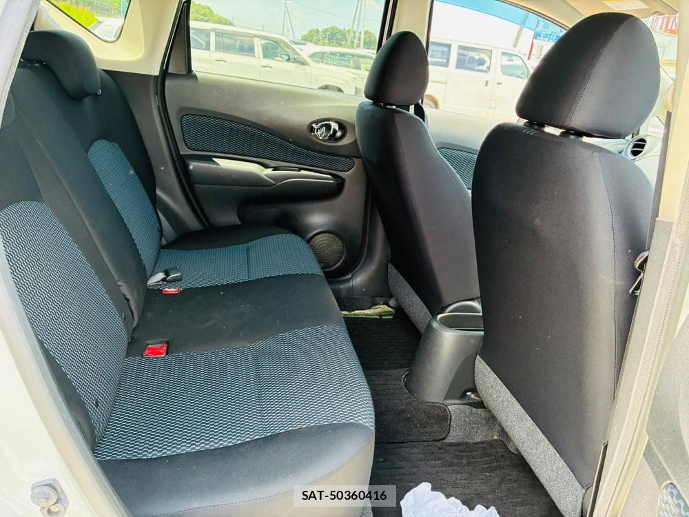 Nissan NOTE 2013-03 7639858-8