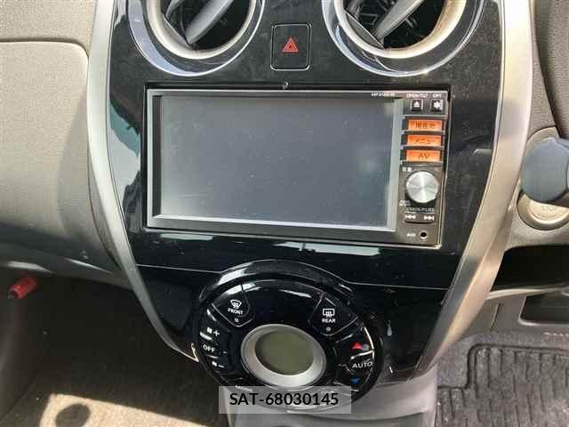 Nissan NOTE 2013-12 7924645-8