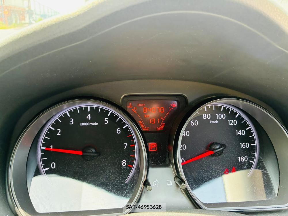 Nissan NOTE 2019-06 7933121-15