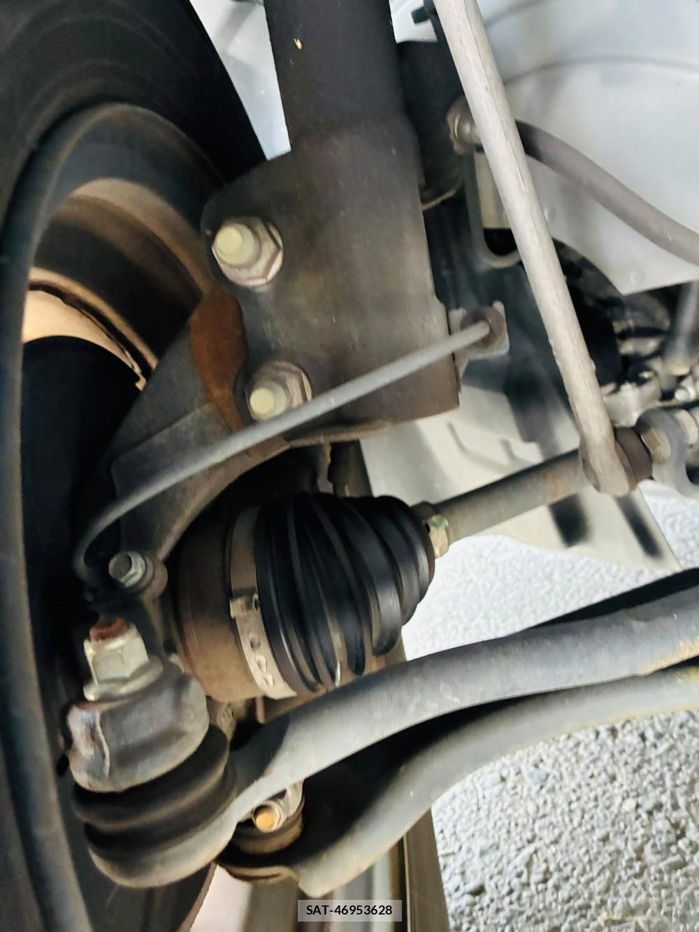 Nissan NOTE 2019-06 7933121-33