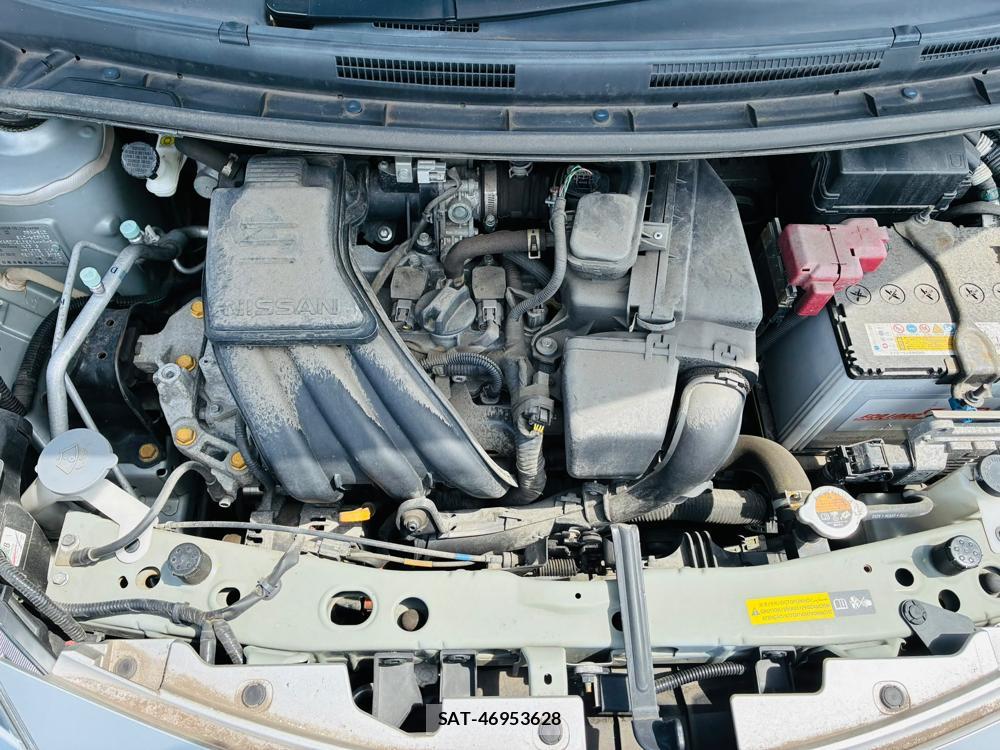 Nissan NOTE 2019-06 7933121-36