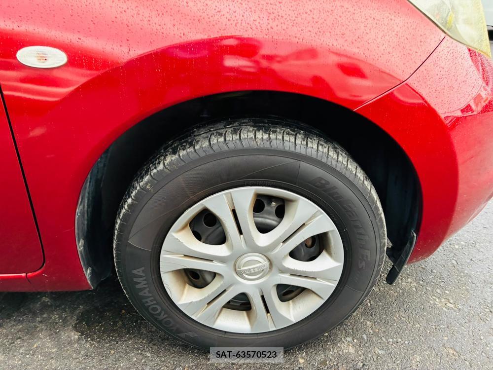 Nissan NOTE 2013-11 7930560-27