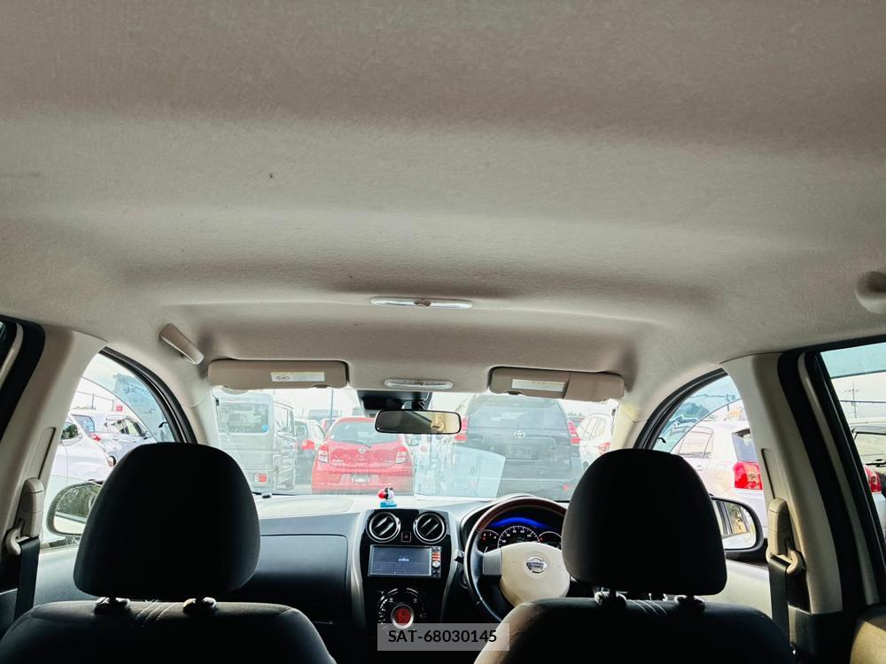 Nissan NOTE 2013-12 7924645-24