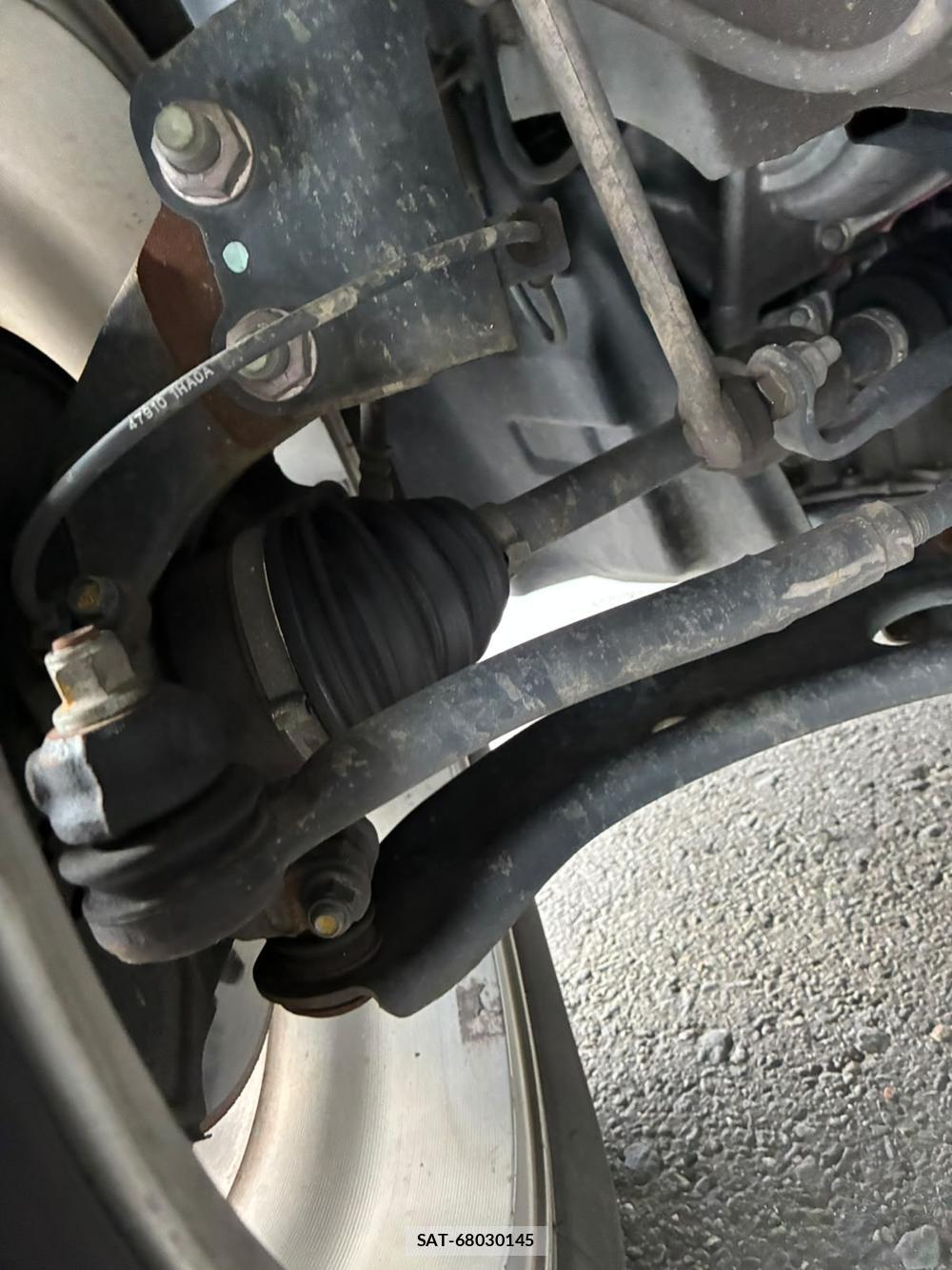 Nissan NOTE 2013-12 7924645-33