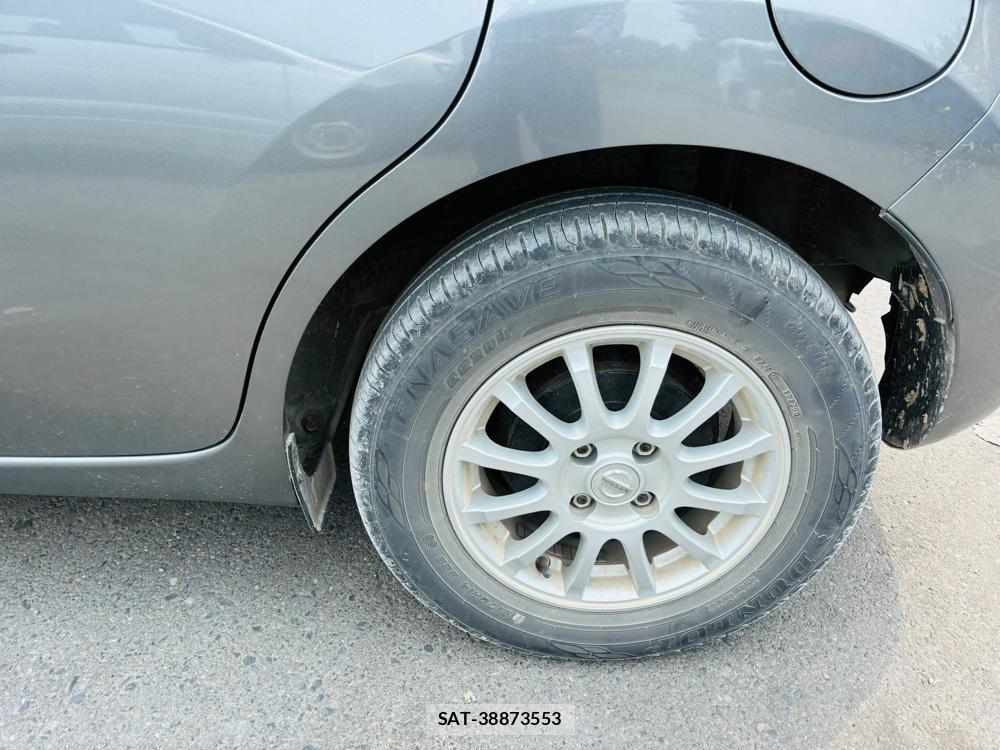 Nissan NOTE 2015-11 7933401-30
