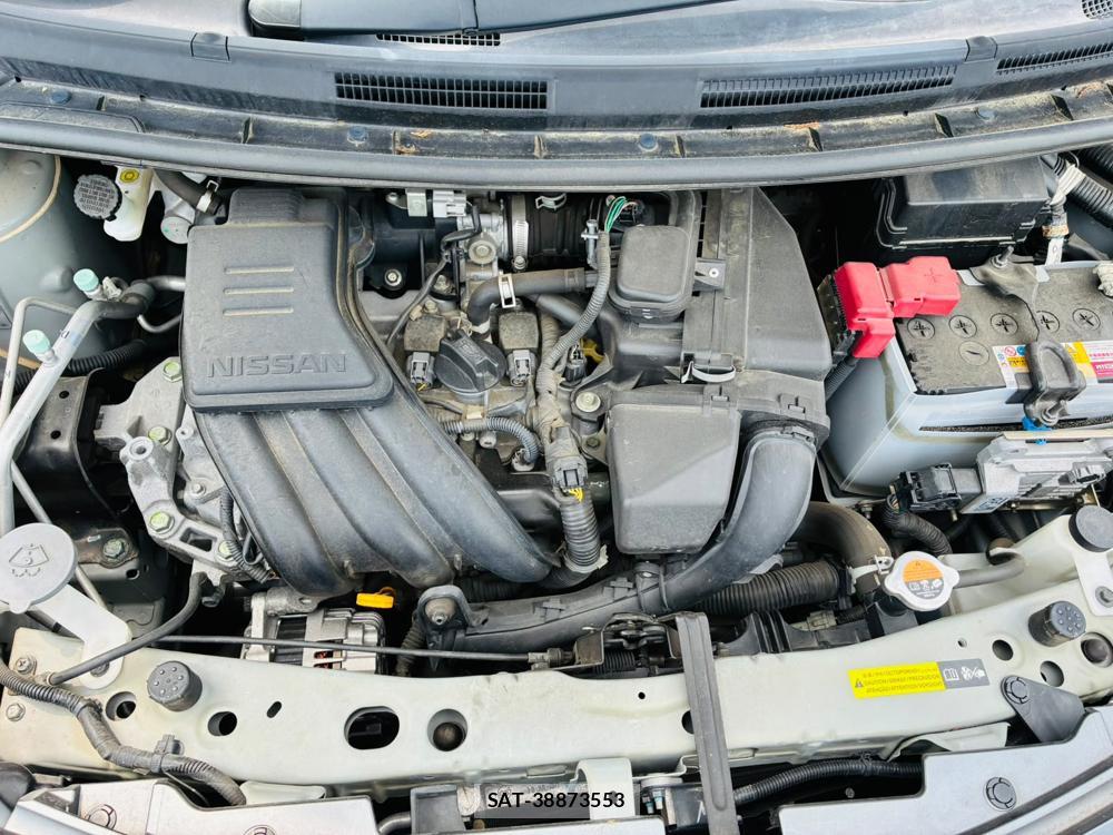 Nissan NOTE 2015-11 7933401-33