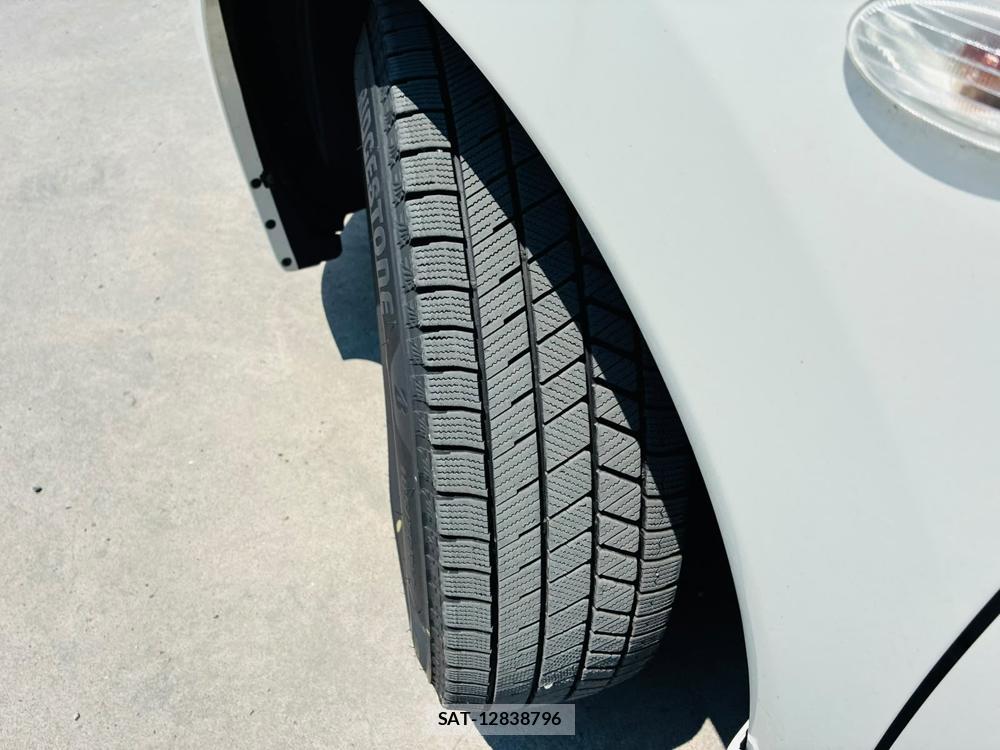 Nissan NOTE 2013-11 7472685-31