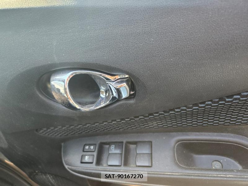 Nissan NOTE 2013-02 3533830-17