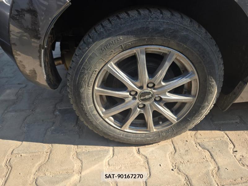 Nissan NOTE 2013-02 3533830-21