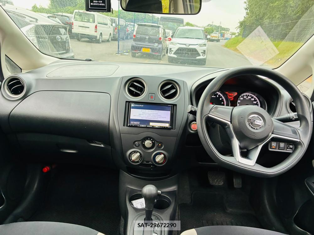 Nissan NOTE 2020-07 8091778-12