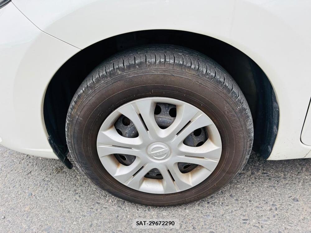 Nissan NOTE 2020-07 8091778-28